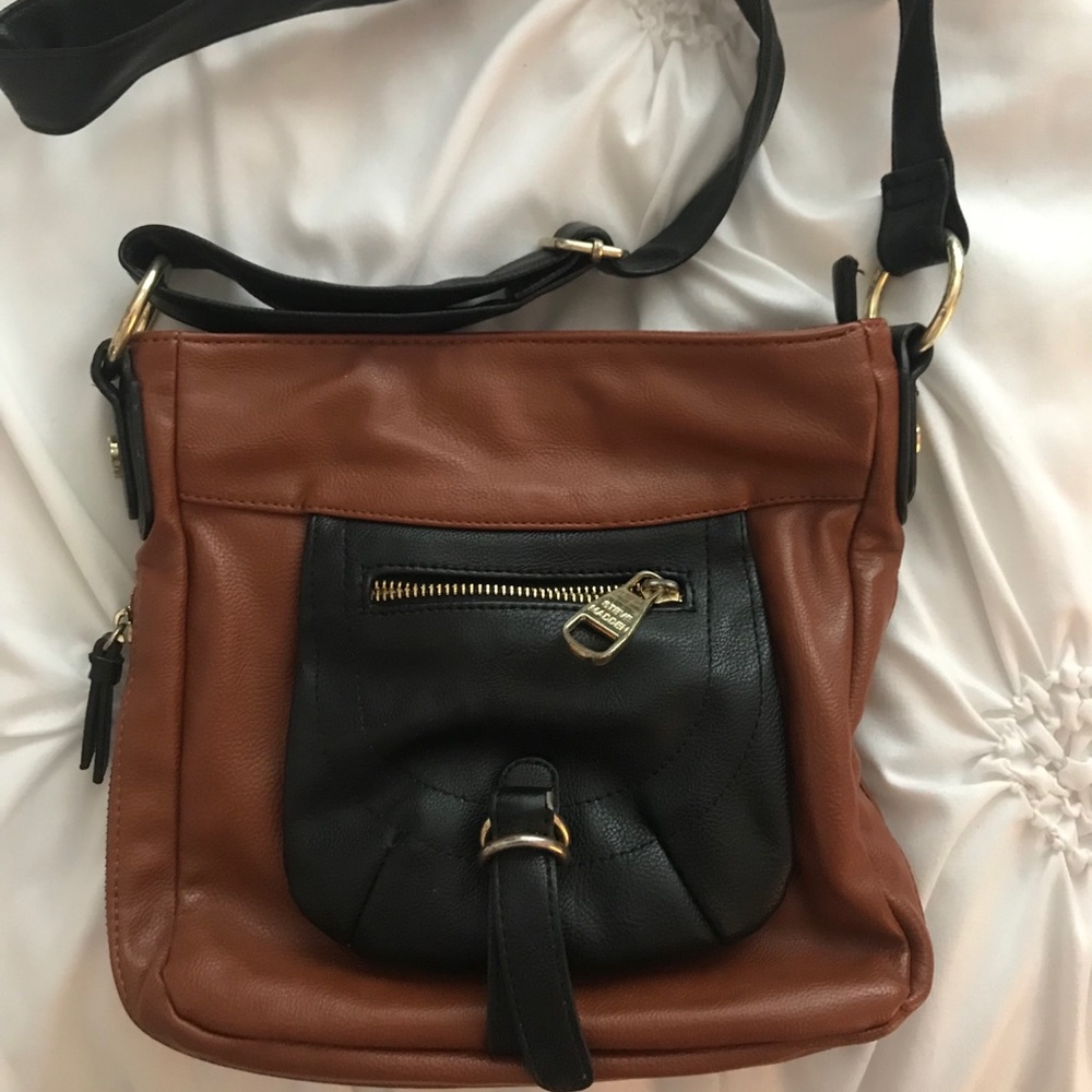 Steve Madden two-tone leather cross body bag